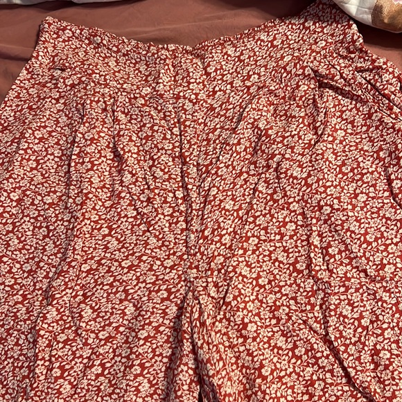 American Eagle Outfitters Pants - American Eagle floral wide leg pants